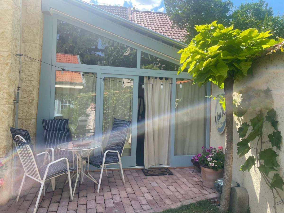 Monpe Apartmanik S Atmosferou Komárno Eksteriør billede