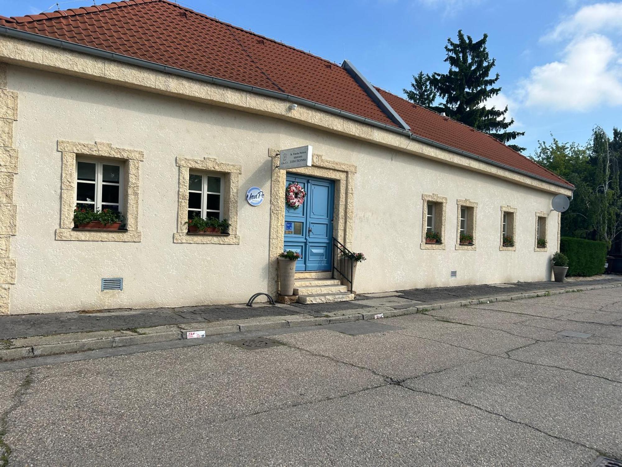 Monpe Apartmanik S Atmosferou Komárno Eksteriør billede